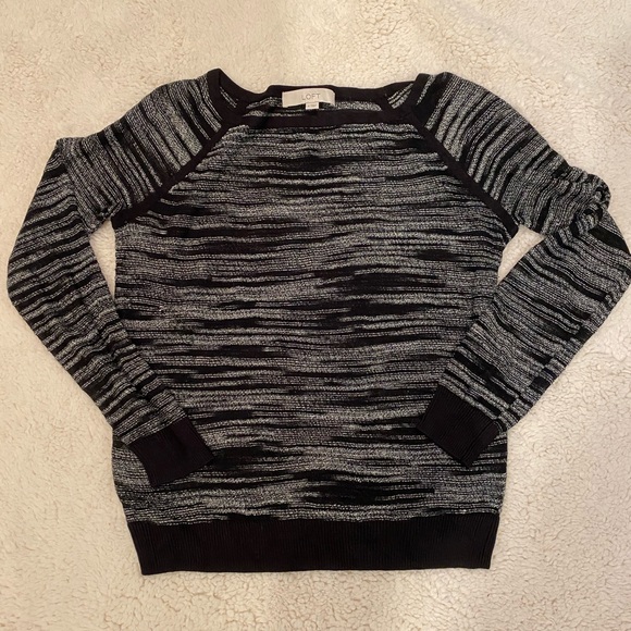 LOFT black and white sweater - Picture 1 of 4